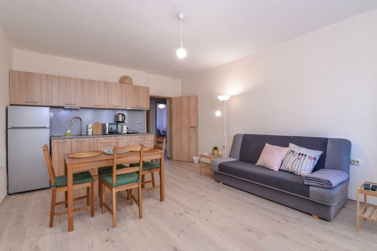 Atacama - Spacious Apartment In Lozenets Area By Flat Mаnager By Flat Mаnager Szófia Kültér fotó